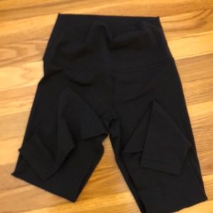 NWOT Lululemon Align 6